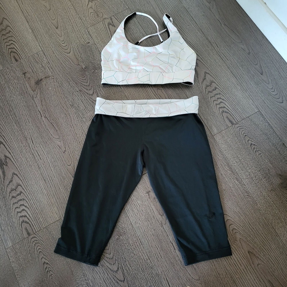 ROXY reversible capri sport bra work out set outfit L